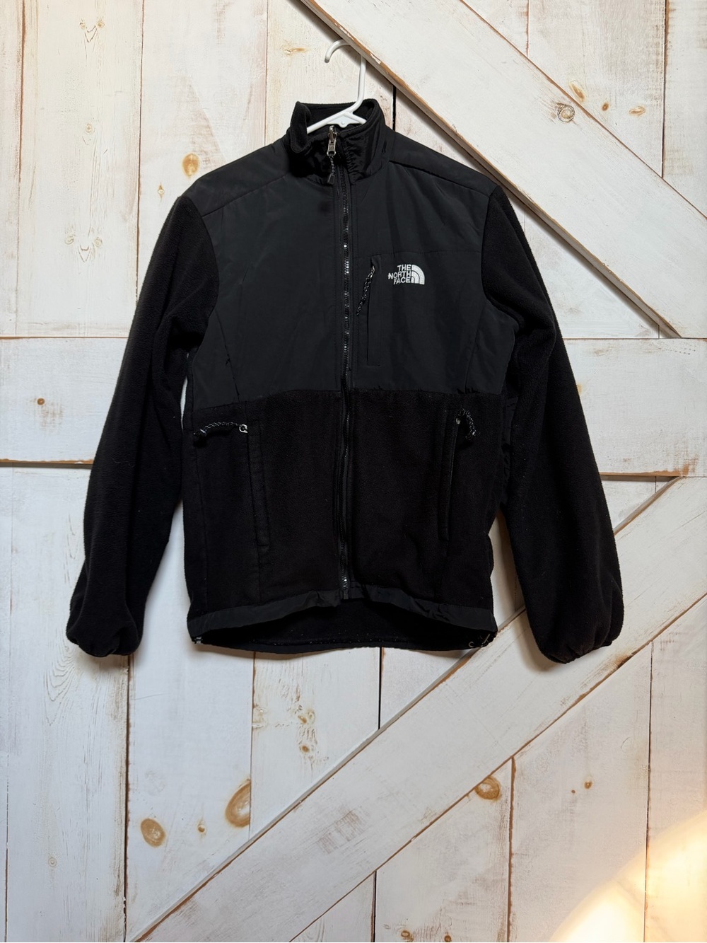 Women’s North Face Black Fleece Jacket - Picture 2 of 11